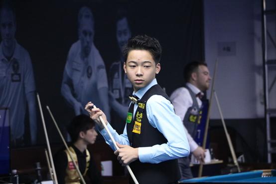 战沙特王大雷被捧，战澳大利亚被骂，王大雷还要在国家队待多久？.