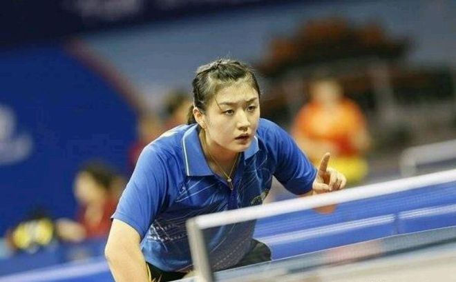 陈雨菲携冠重返前8！翁泓阳创新高成历史第6人，凡贤组合逼近前十.